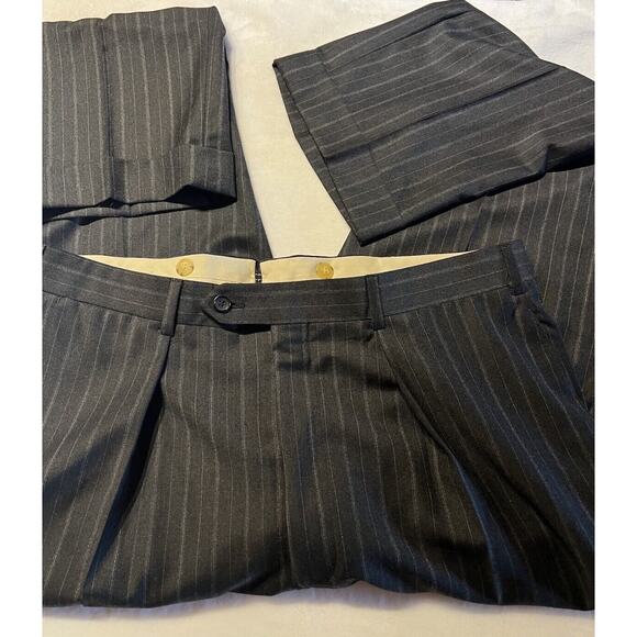 Paul Stuart 43L 36x32 Gray Multi-Stripe Flannel 2 Piece Suit Super 150s - Picture 9 of 16